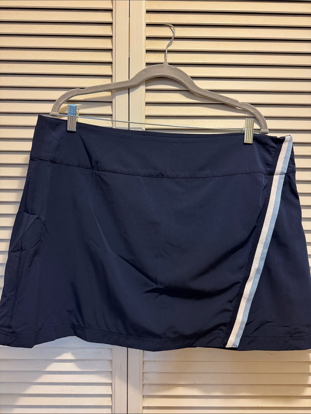 Vineyard Vines Navy Performance Skort with White Logo